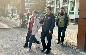 Çalıntı Araçla Malatya'ya Kaçtılar, Site Arasında Kıskıvrak Yakalandılar