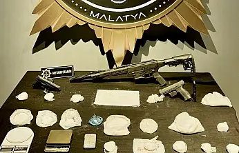 Fiziki Takipli Operasyonda 2 Kilo Metamfetamin Ele Geçirildi