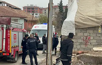 Malatya'da Suriyeli Aileye Ulaşılamadı: Ekipler Kapıyı Kırarak Eve Girdi