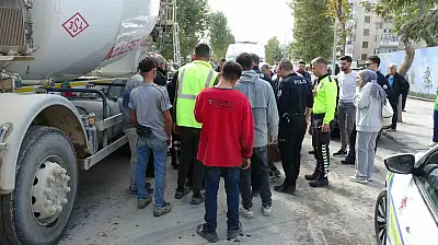 Beton mikserinin çarptığı kadın yaralandı