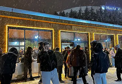 Mahsur kalan 700 kişi okul yurtlarına yerleştirildi