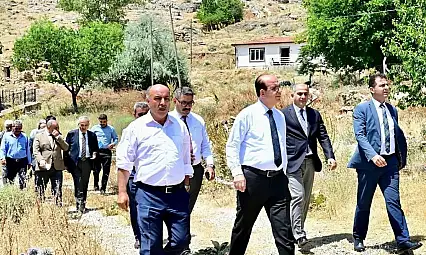 Geçit: 'Sorunları ertelemiyoruz, çözüm üretiyoruz'