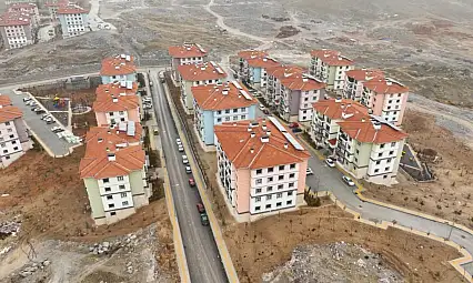 Malatya Gelinciktepe'de hak sahipleri yeni yuvalarına kavuşuyor