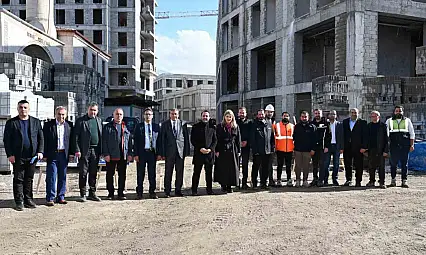 Malatya milletvekilleri, Çarşı Merkezi inşaatını yerinde inceledi