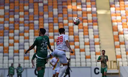 Malatya Yeşilyurtspor, Yeni Malatyaspor'u 5-0 mağlup ederek tur atladı