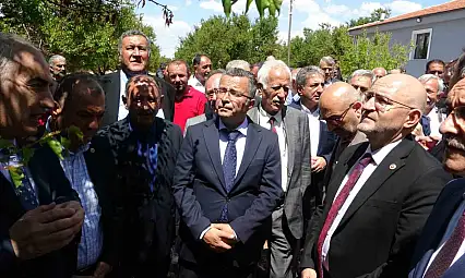 TBMM Zirai Don Araştırma Komisyonu Malatya'da kayısı bahçelerinde inceleme yaptı