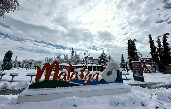 Beyaza bürünen Malatya havadan görüntülendi