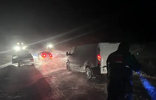 Küllerinden doğan Malatya Çarşısı, Kar Altında Havadan Görüntülendi