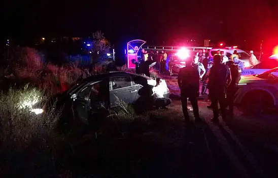 Malatya'da 'dur' ihtarına uymayan araç kaza yaptı: 4 yaralı