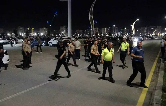 Malatya'da asker konvoyu ortalığı karıştırdı