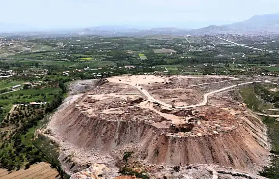 Malatya'da depremin izleri dağ oldu