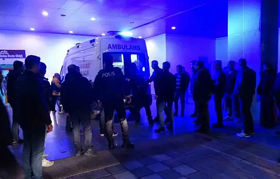 Malatya'da halı sahada maç yaparken kalp krizi geçiren komiser kurtarılamadı