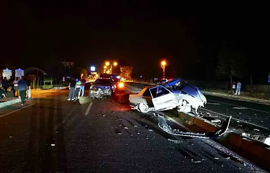 Malatya'da iki araç çarpıştı: 3 yaralı