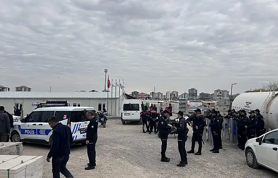 Malatya'da İnşaat Şantiyesinde Bıçaklı Kavga: 4 Yaralı