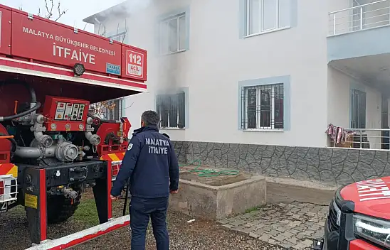 Malatya'da korkutan ev yangını