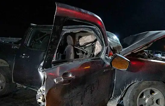 Malatya'da otomobil ile pikap kafa kafaya çarpıştı: 3 ölü, 4 yaralı