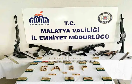 Malatya'da silah teşhiri yapan şüphelilere eş zamanlı operasyon: 29 gözaltı