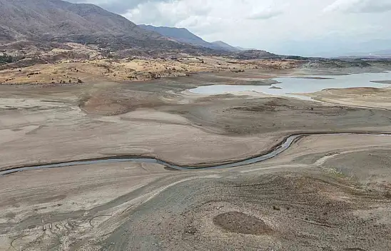 Malatya'da Sürgü Barajı alarm veriyor