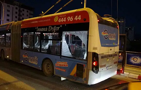 Malatya'da trambüs ile kamyonet çarpıştı: 1 yaralı