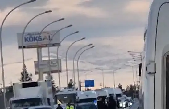Malatya'da viyadükte zincirleme kaza: 1 yaralı