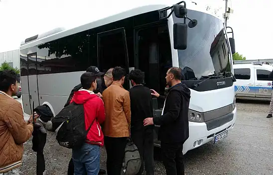 Malatya'da vize ihlali yapan 3 göçmen yakalandı