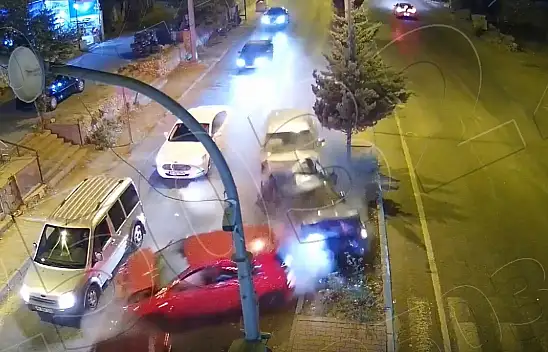 Malatya'daki Zincirleme Kazanın Güvenlik Kamerası Görüntüleri Ortaya Çıktı