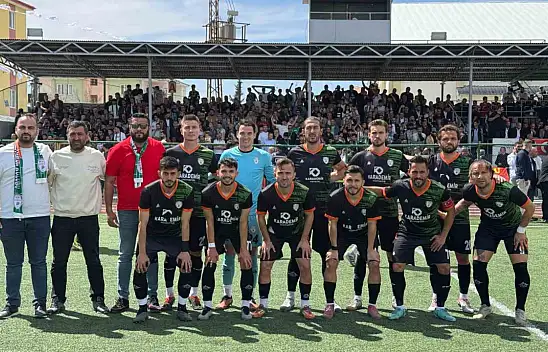 Şampiyon Yeşilyurtspor