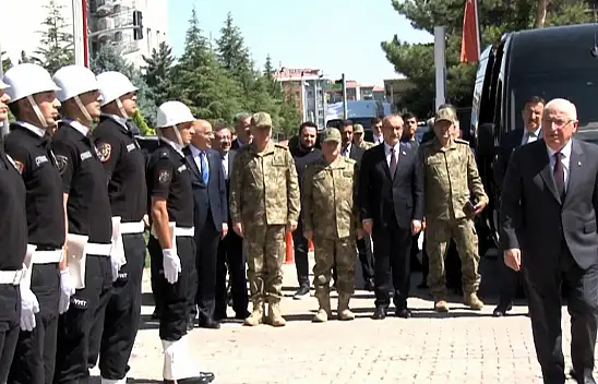 Milli Savunma Bakanı Güler Malatya'da
