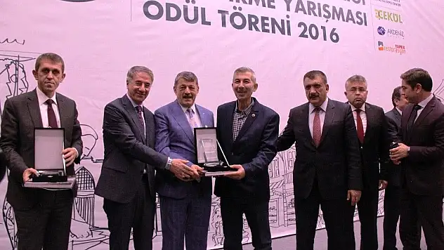 Arapgir Belediyesi´ne başarı ödülü
