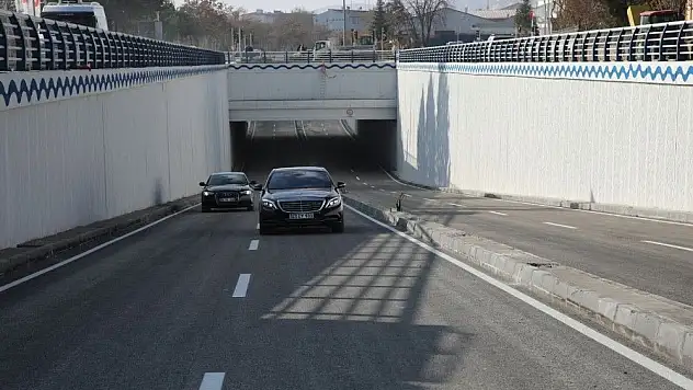 'İstasyon Kavşağı Altgeçidi açıldı'