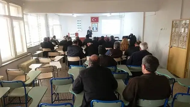 'Arapgir´de Tarım Sigortaları bilgilendirme toplantısı yapıldı'