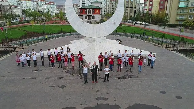 'Yeşilyurt Kent Konseyi´nden 29 Ekim´e özel klip'