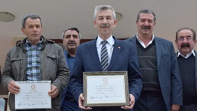 'Arapgir´de Cömertoğlu mazbatasını aldı'