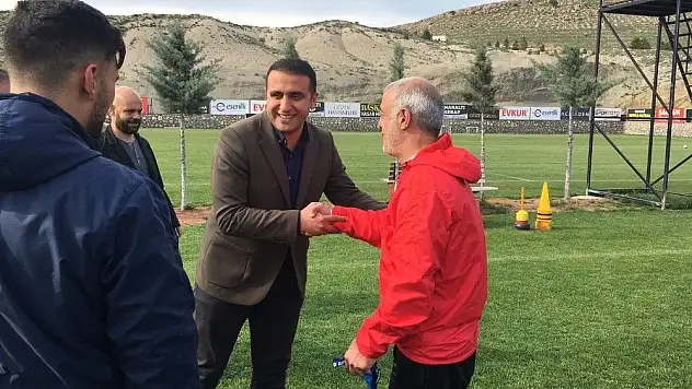 'Ülkü Ocaklarından Yeşilyurtspor´a moral ziyareti'
