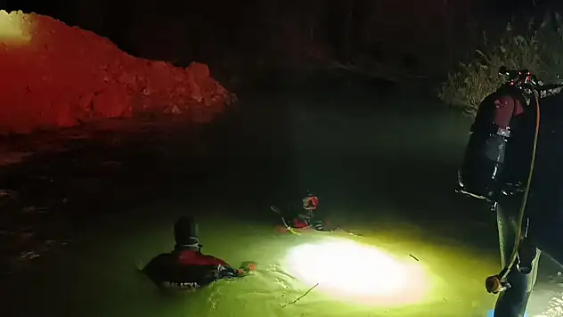 Malatya'da gölete giren genç hayatını kaybetti