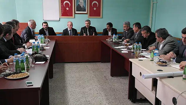 ARAPGİR İÇİN EL ELE VERİYORUZ