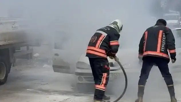 Sanayi Sitesinde Araç Yangını