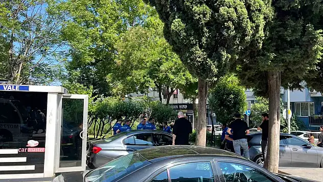 Tedavi gördüğü hastanenin bahçesinde silahlı saldırıya uğradı