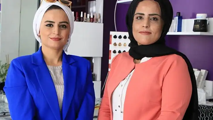 '10 yıl önce 750 TL´lik mikro kredi desteği alan kız kardeşler, bugün işletme sahibi'