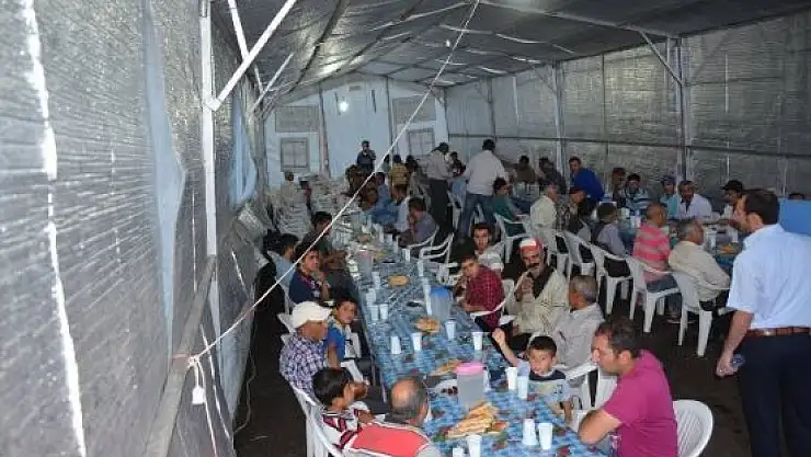 İzollu'da Baba Vasiyeti İftar Çadırı