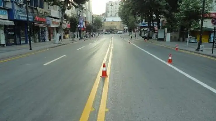YOL İŞARETLEMELERİ DEVAM EDİYOR
