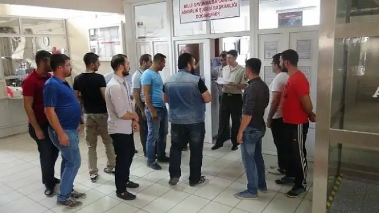 Askere Alınmak İçin Dilekçe Verdiler