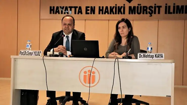 '14 ülkede 145 bin Türk öğrenci eğitim görüyor'