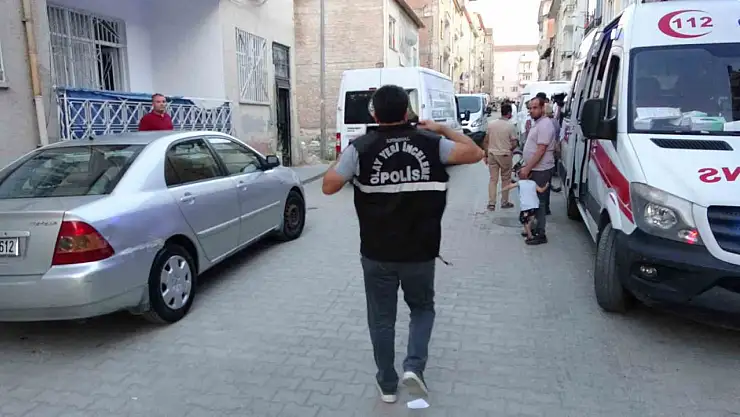 Malatya'da 18 yaşındaki genç  kız ölü bulundu