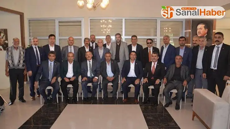 19 Ekim Muhtarlar gününde bir araya geldiler