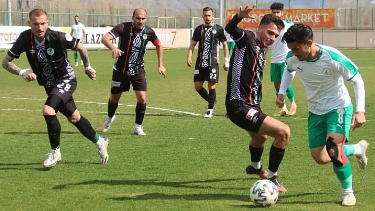 '2. Lig: Sivas Belediyespor: 7 - Mamak FK: 1'