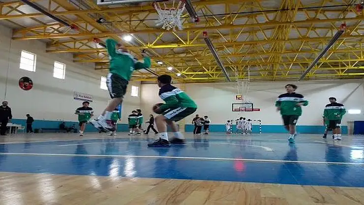 MALATYA BASKETBOLUNA RENK GETİRDİLER