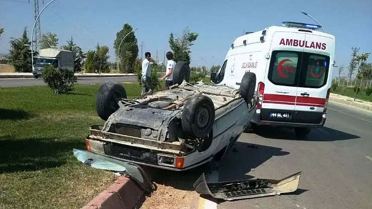 Malatya'da araç kaza yaptı: 4 yaralı