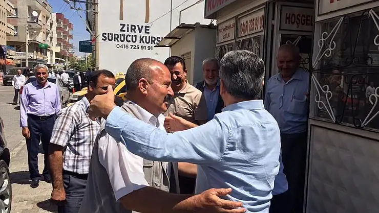 'TBMM Başkan Vekili Aydın Kahta´da esnaflarla bir araya geldi'
