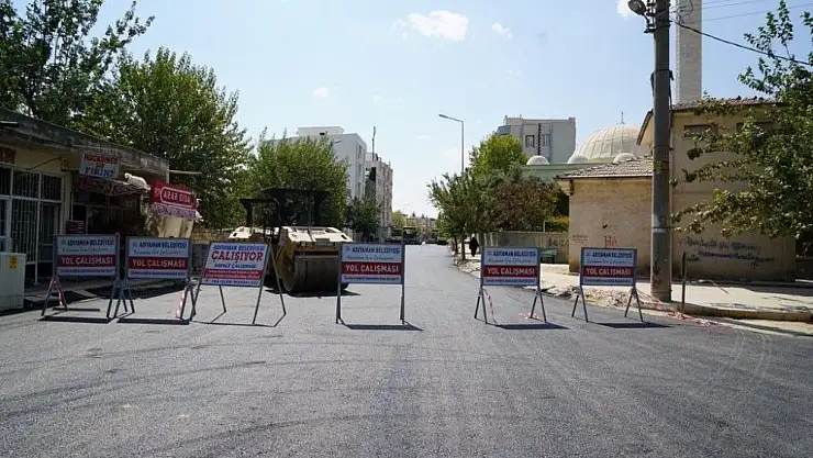 'Kahta´da bayram öncesi asfalt çalışması'